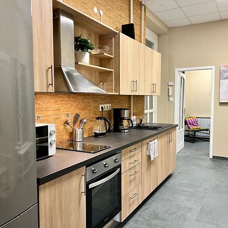 Tilia Suite Budapest Esterno foto